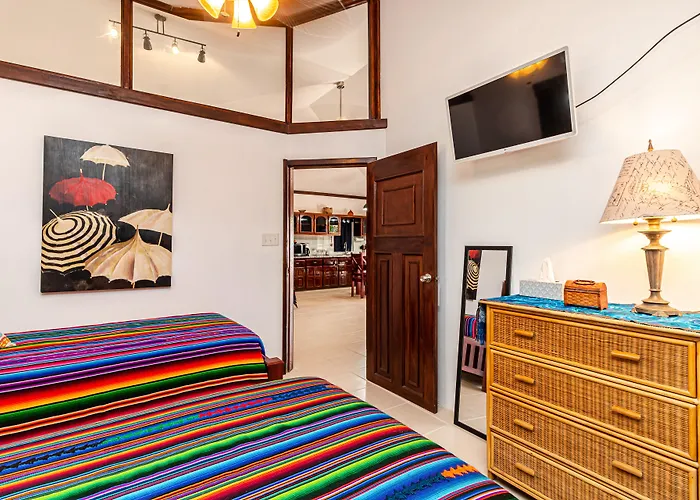 Casita Playa Del Parque * San Pedro (Ambergris Caye)